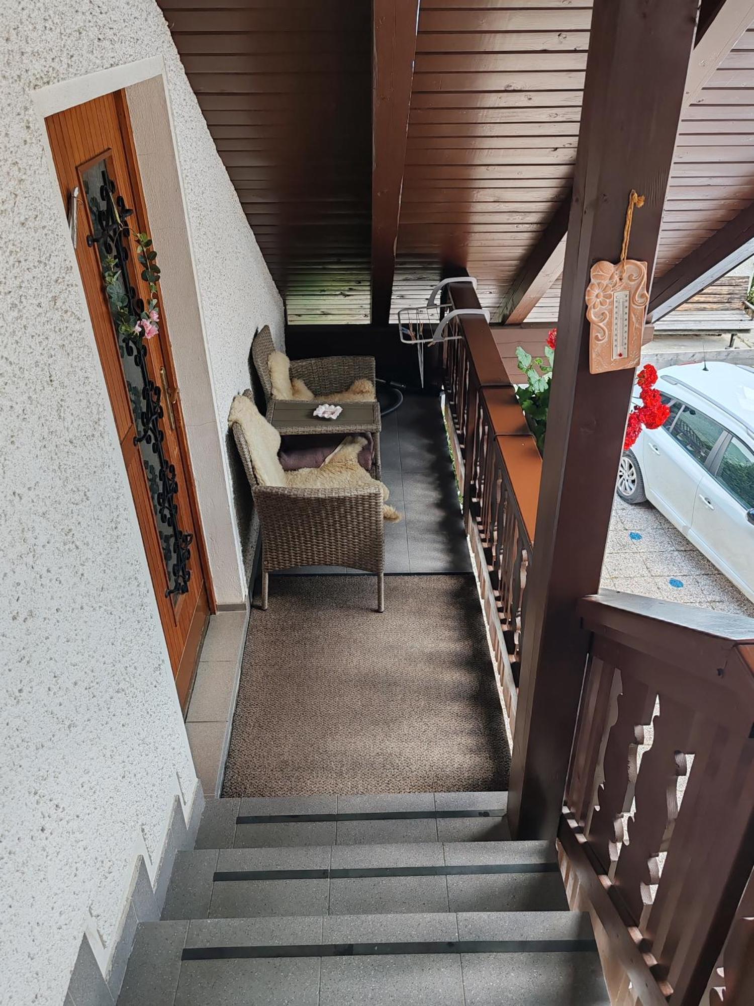 Apartments & Rooms Smucka Kranjska Gora Bagian luar foto